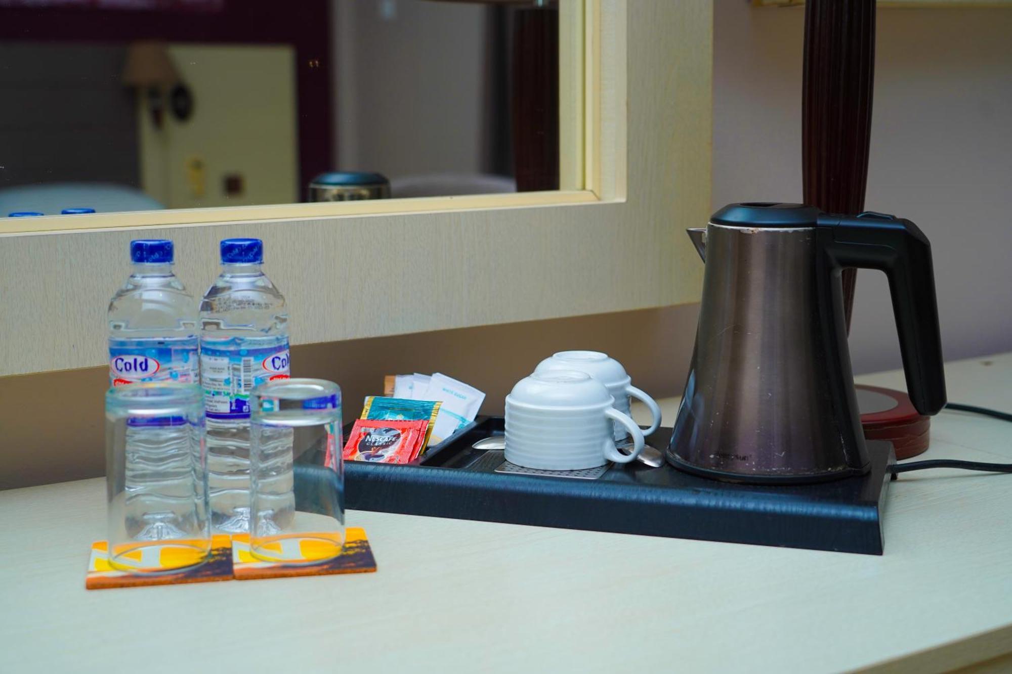 Tilko City Hotel Jaffna Eksteriør bilde