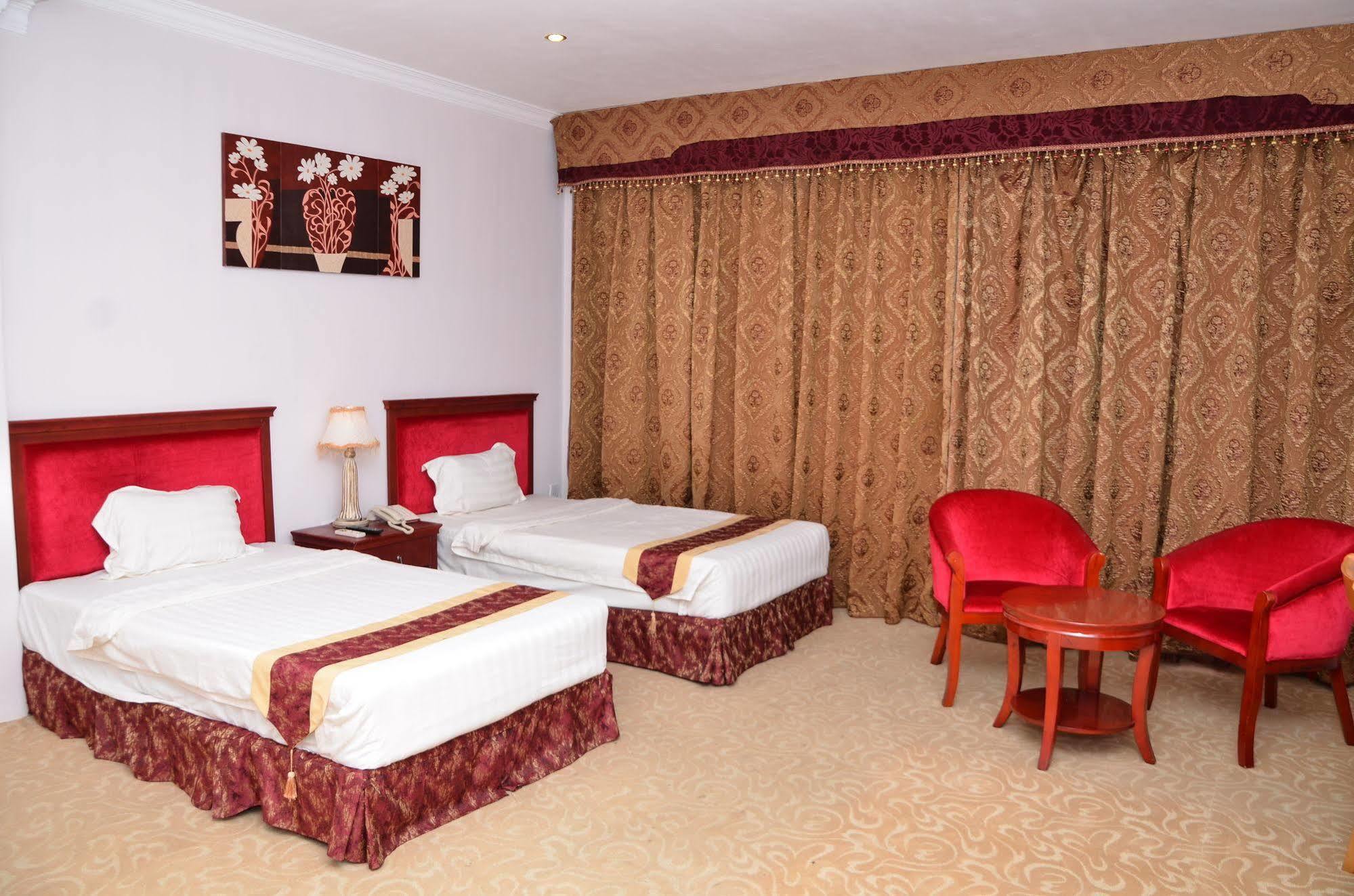 Tilko City Hotel Jaffna Eksteriør bilde