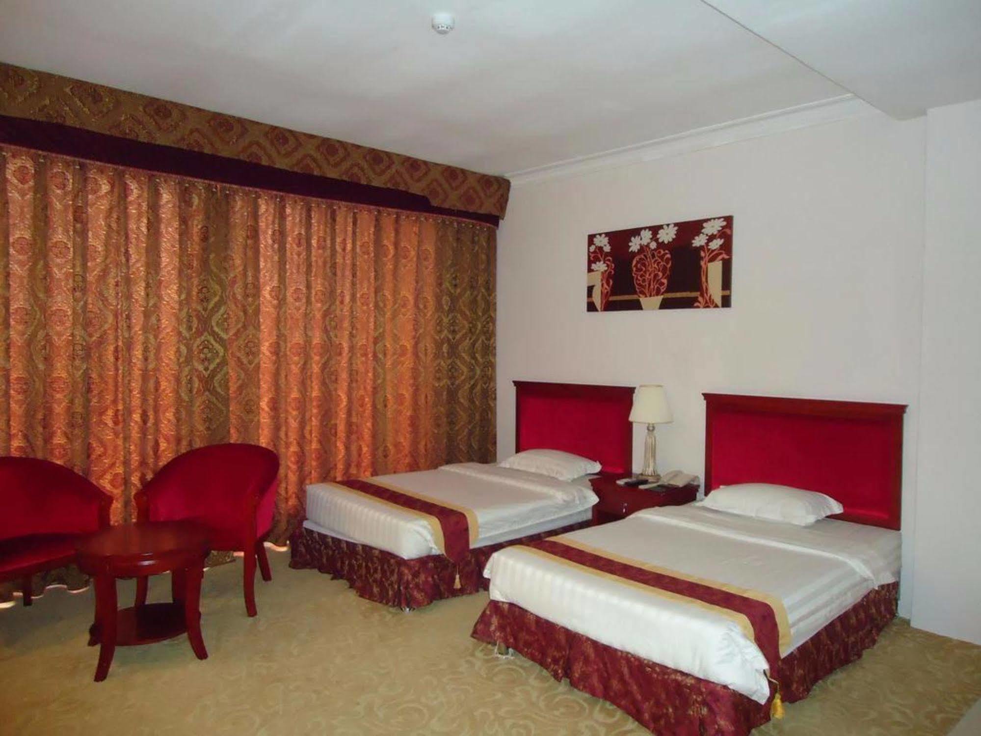 Tilko City Hotel Jaffna Eksteriør bilde